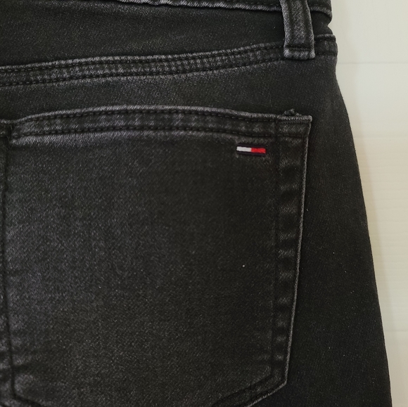 Tommy Hilfiger Denim Skinny Jean Leggings. Black. 4 - Picture 5 of 6